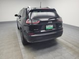 Used 2019 Jeep Cherokee Latitude Plus w/ Comfort/Convenience Group image 6