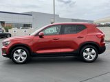 Used 2020 Volvo XC40 T5 Momentum w/ Protection Package Premier image 6
