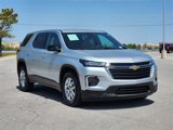 Used 2022 Chevrolet Traverse LS image 3