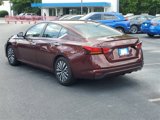 Used 2023 Nissan Altima 2.5 SV image 4