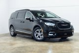 Used 2023 Chrysler Pacifica Limited image 4