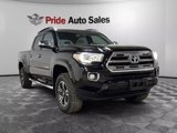 Used 2016 Toyota Tacoma Limited image 3