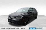 Used 2022 Volkswagen Tiguan SE image 3