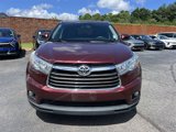 Used 2016 Toyota Highlander XLE image 3