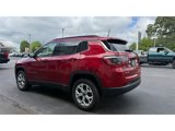New 2025 Jeep Compass Latitude image 5