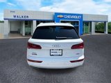 Used 2019 Audi Q5 2.0T Premium w/ Convenience Package image 4