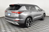 Used 2024 Mitsubishi Outlander SE image 6