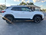 Used 2021 Chevrolet TrailBlazer LT w/ Premium Seating Package image 4