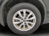 Used 2017 Nissan Rogue SV image 3