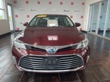 Used 2018 Toyota Avalon Limited image 2