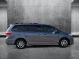 Used 2018 Toyota Sienna XLE w/ XLE Navigation Package image 4