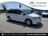 Used 2016 Chrysler Town & Country Touring w/ Driver Convenience Group image 4
