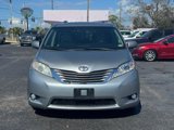 Used 2017 Toyota Sienna XLE Premium image 2