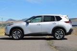Used 2023 Nissan Rogue SV image 3