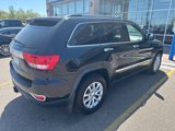 Used 2011 Jeep Grand Cherokee Laredo image 4