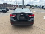 Used 2016 Hyundai Elantra SE image 5