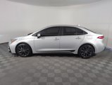Used 2023 Toyota Corolla SE image 4