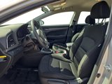 Used 2018 Hyundai Elantra SE image 2