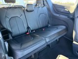 New 2025 Chrysler Pacifica Select image 5