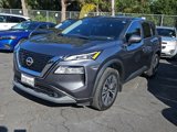 Used 2023 Nissan Rogue SV image 3