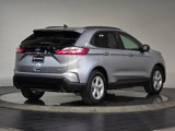 Used 2020 Ford Edge SE image 5