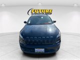 Used 2017 Jeep Cherokee Altitude image 4