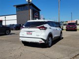 Used 2022 Nissan Kicks S image 5