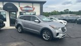 Used 2018 Hyundai Santa Fe SE image 3