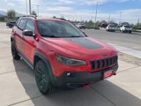 Used 2019 Jeep Cherokee Trailhawk image 6