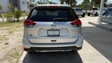 Used 2018 Nissan Rogue SL w/ Premium Package image 5