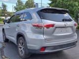 Used 2016 Toyota Highlander XLE image 4