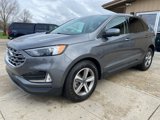 Used 2022 Ford Edge SEL w/ Convenience Package image 3