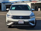 Used 2022 Volkswagen Tiguan S image 2