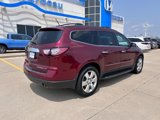 Used 2015 Chevrolet Traverse LTZ image 2