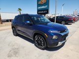 Used 2023 Chevrolet TrailBlazer LT w/ Sun and Liftgate Package image 2