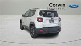 Used 2017 Jeep Renegade Trailhawk w/ Premium Trailhawk Package image 5