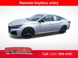 Used 2024 Nissan Altima 2.5 SR image 3