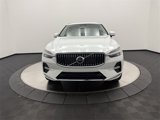 Certified 2022 Volvo XC60 B5 Inscription w/ Protection Package Premier image 4