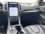 Used 2022 Ford Edge Titanium image 4