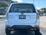 Used 2010 Subaru Forester 2.5X image 4