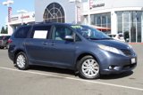 Used 2017 Toyota Sienna XLE image 2