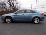 Used 2011 Chrysler 200 Touring image 2