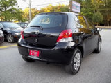 Used 2010 Toyota Yaris 4-Door Hatchback image 3
