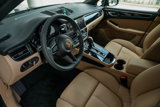 Certified 2024 Porsche Macan image 4