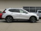 Used 2019 Nissan Rogue SL image 2