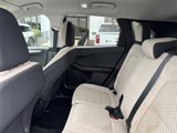 Used 2022 Ford Escape SE image 5