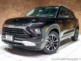 Used 2024 Chevrolet TrailBlazer LT w/ LT Cold Weather Package image 2