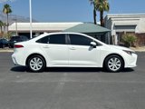 Used 2021 Toyota Corolla LE image 2