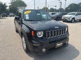 Used 2020 Jeep Renegade Latitude w/ Cold Weather Group image 4