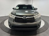 Used 2014 Toyota Highlander XLE image 4